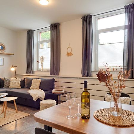 Kleine Moselruhe - Gemuetliche Ferienwohnung Bis 3 Personen - Zentral In 特拉本特拉巴赫 外观 照片