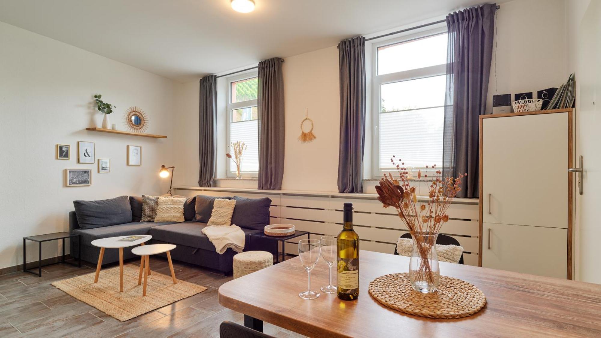 Kleine Moselruhe - Gemuetliche Ferienwohnung Bis 3 Personen - Zentral In 特拉本特拉巴赫 外观 照片